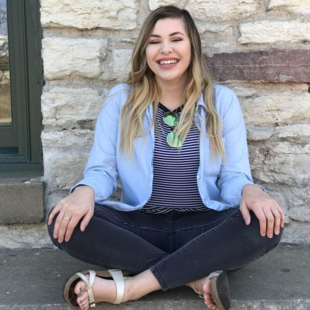 Meet your Posher, Alex